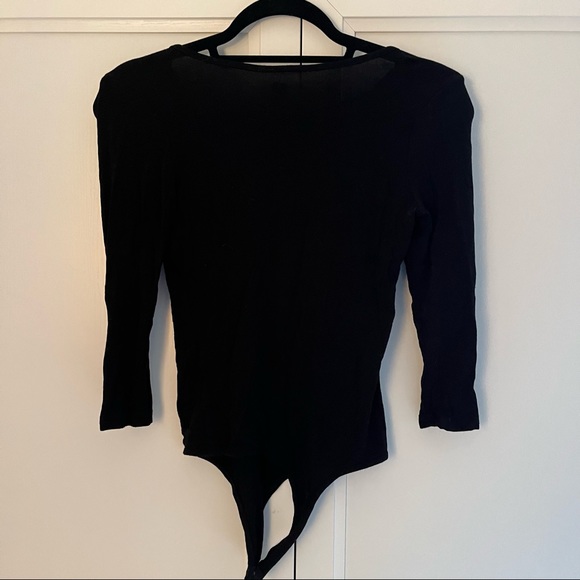 Design Lab Black Lace Up Bodysuit with 3/4 sleeves - Picture 4 of 5